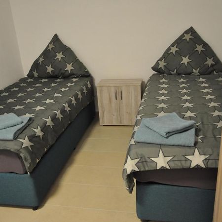 Weisenau Plaza Hostel Mainz Luaran gambar