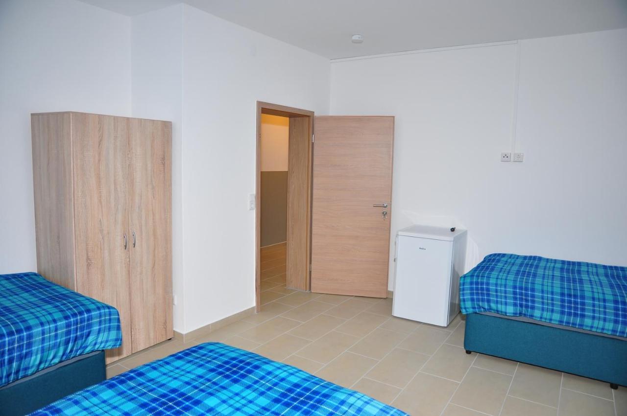 Weisenau Plaza Hostel Mainz Luaran gambar
