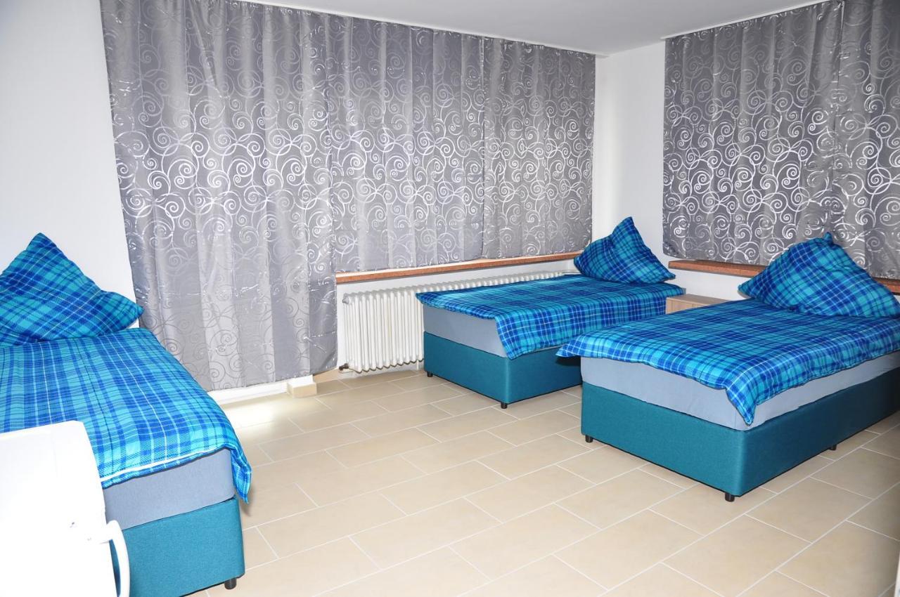Weisenau Plaza Hostel Mainz Luaran gambar