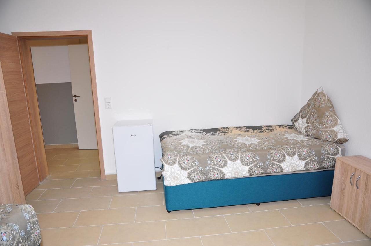 Weisenau Plaza Hostel Mainz Luaran gambar